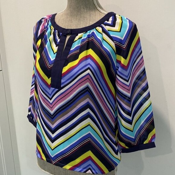 Banana Republic Long Sleeve Flowy Blouse - Picture 2 of 12